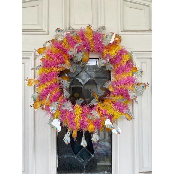 DIY Pink and Yellow Bunnies Spring Tinsel Garland Wreath Frame Form Base xxx - Picture 1 of 3